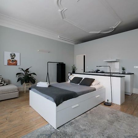 Baixa24 •P2R• Bright Apt In Vibrant Downtown بورتو المظهر الخارجي الصورة