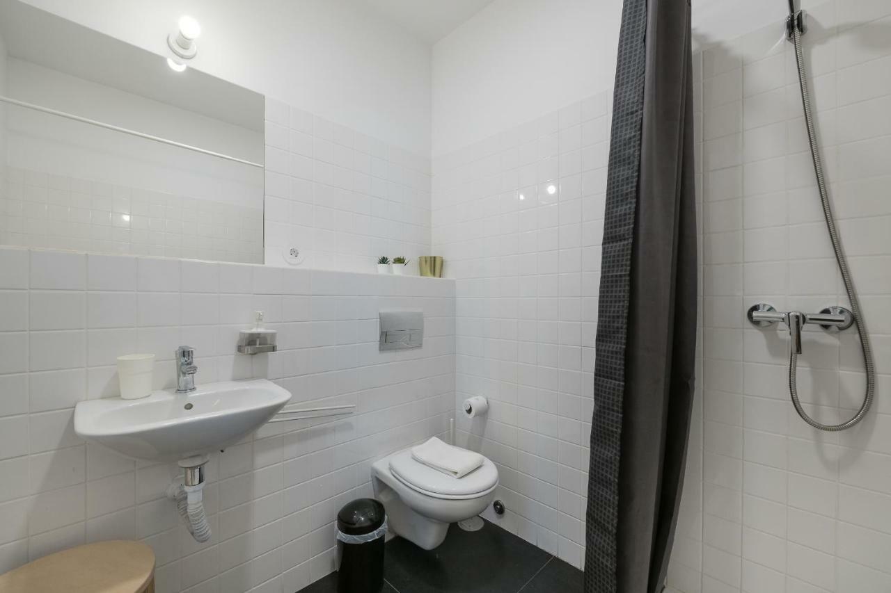 Baixa24 •P2R• Bright Apt In Vibrant Downtown بورتو المظهر الخارجي الصورة